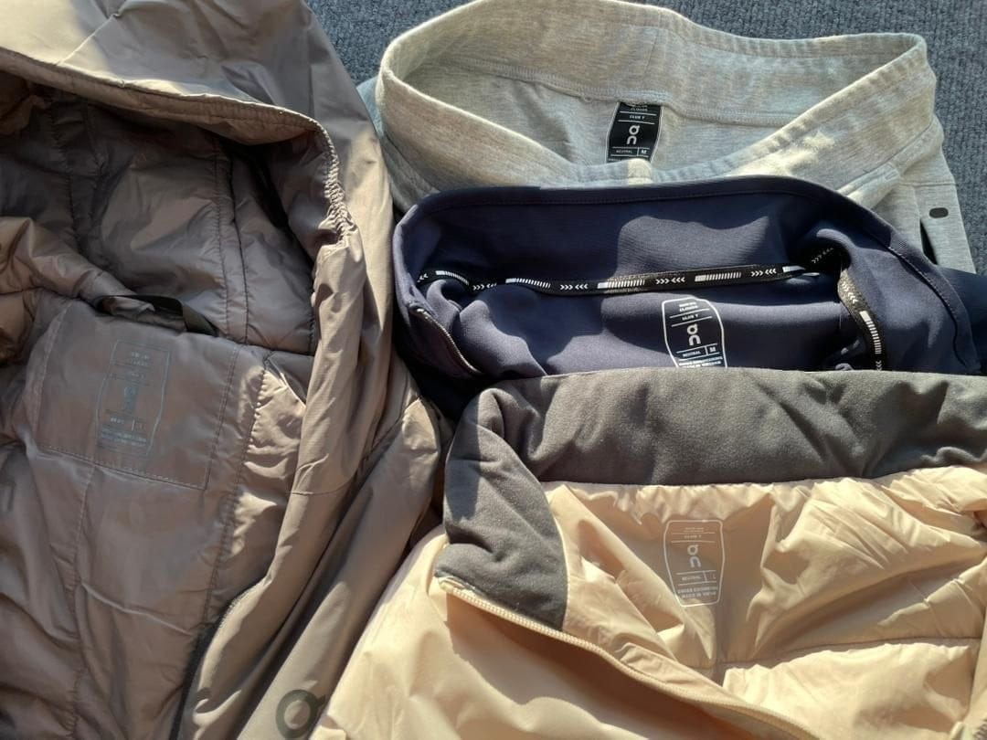Arrival photo 15 — 6 kg MyCNBox haul — Casablanca lounge knits, Alo cotton layers & On tech gear
