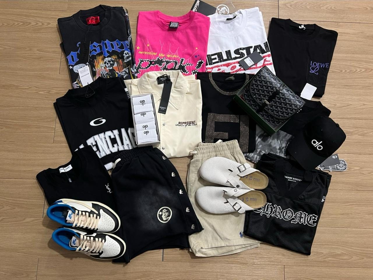 Arrival photo 2 — MyCNBox Croatia / EU haul — full-fit layering mix on a DHL Europe-friendly line