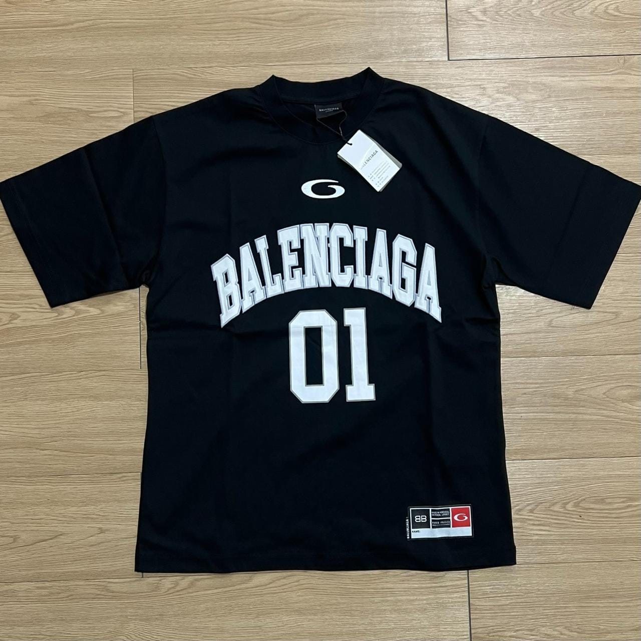Arrival photo 3 — MyCNBox Croatia / EU haul — full-fit layering mix on a DHL Europe-friendly line